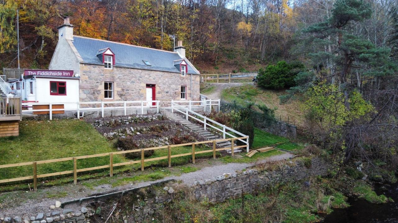 The Fiddichside Inn Aberlour Eksteriør bilde